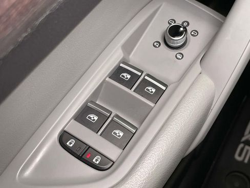 Certified 2024 Audi Q5 2.0T Premium w/ Convenience Package image 35