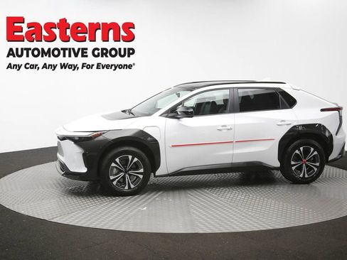 Used 2023 Toyota bZ4X XLE w/ Weather Package image 58