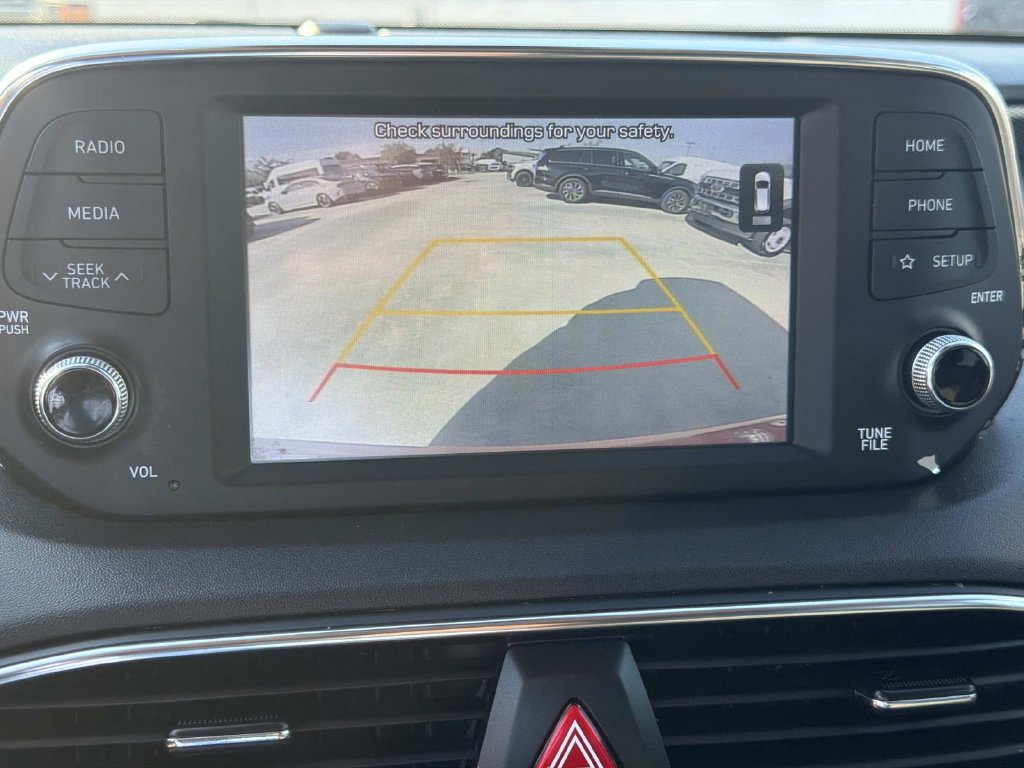 Used 2020 Hyundai Santa Fe SEL FWD image 26