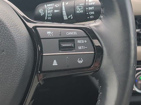 Used 2024 Honda HR-V EX-L image 28