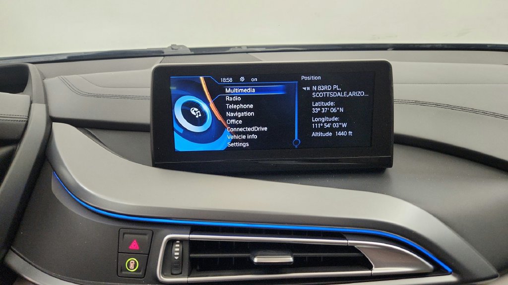 Used 2015 BMW i8 AWD/4WD image 90