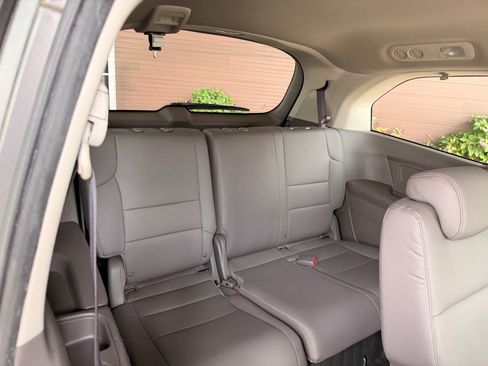 Used 2013 Honda Odyssey EX-L image 17
