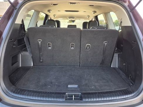 Used 2020 Kia Telluride LX FWD image 15