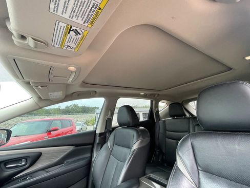 Used 2015 Nissan Murano Platinum w/ Platinum Technology Package AWD/4WD image 23