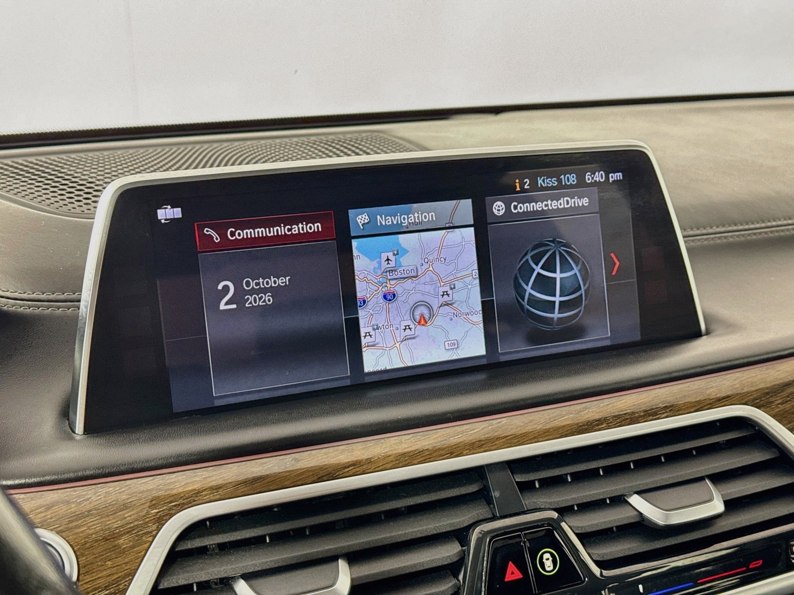 Used 2018 BMW 750i xDrive AWD/4WD image 14