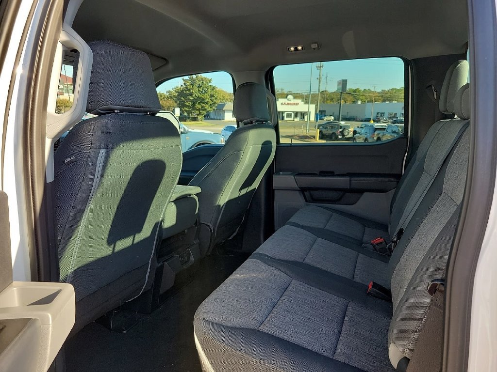 Used 2023 Ford F250 XL w/ STX Appearance Package AWD/4WD image 10