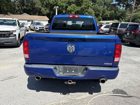 Used 2018 RAM 1500 Express RWD image 4