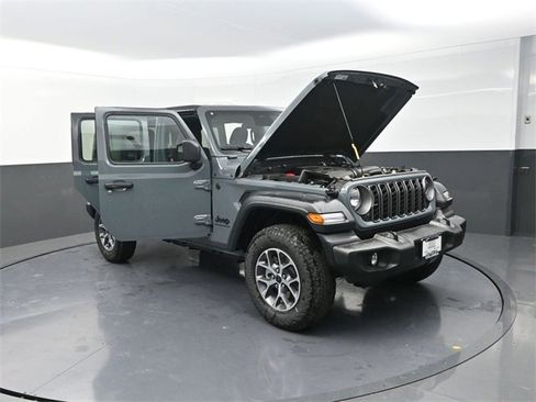 New 2026 Jeep Wrangler Sport S image 25