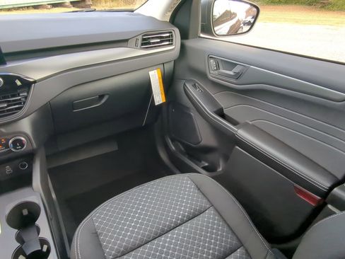 New 2026 Ford Escape Active image 15