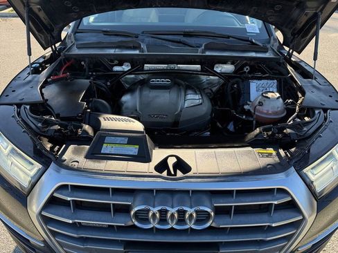 Used 2018 Audi Q5 2.0T Premium Plus w/ Premium Plus Package image 32