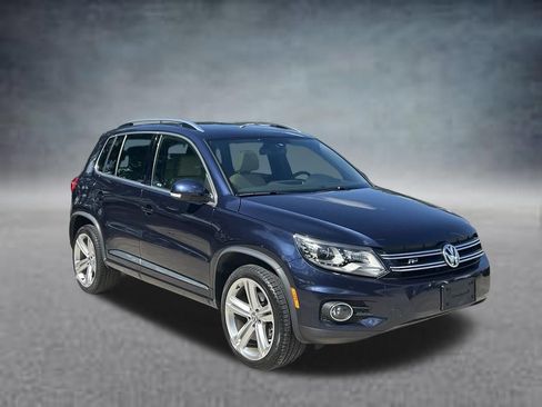 Used 2015 Volkswagen Tiguan R-Line AWD/4WD image 7