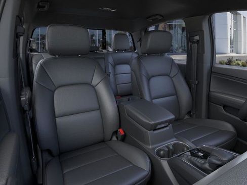 New 2025 GMC Canyon Elevation w/ Convenience Package image 16