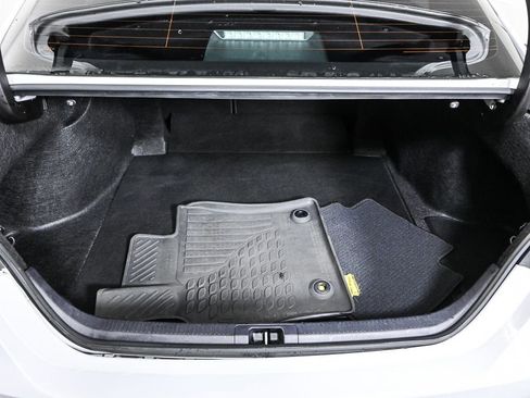 Used 2024 Toyota Camry XSE image 31