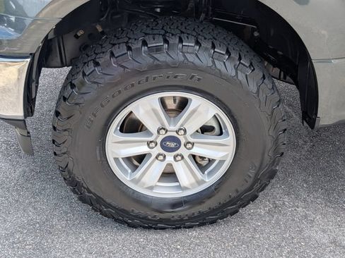 Used 2018 Ford F150 XLT AWD/4WD image 15