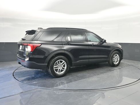 New 2026 Ford Explorer Active image 15