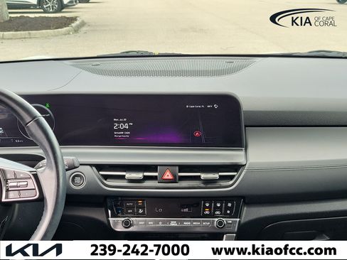 Certified 2024 Kia Seltos EX AWD/4WD image 18