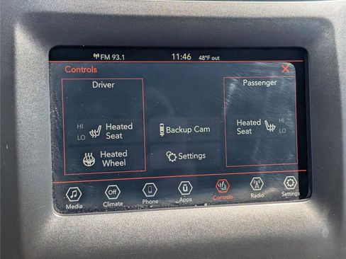 Used 2020 Jeep Cherokee Latitude Plus w/ Cold Weather Group image 29