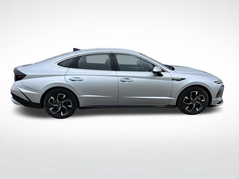 Used 2024 Hyundai Sonata SEL FWD image 9