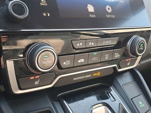 Certified 2017 Honda CR-V Touring image 17