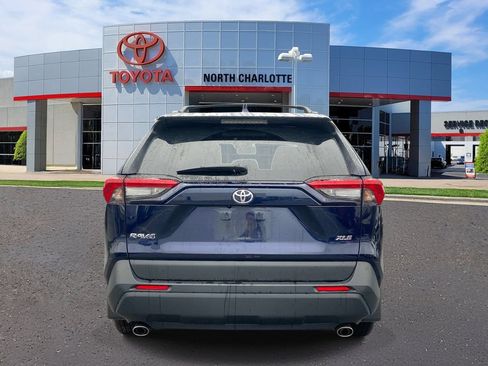 Used 2025 Toyota RAV4 XLE w/ Convenience Package FWD image 7