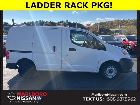 Used 2017 Nissan NV200 S w/ Back Door Glass Package image 8