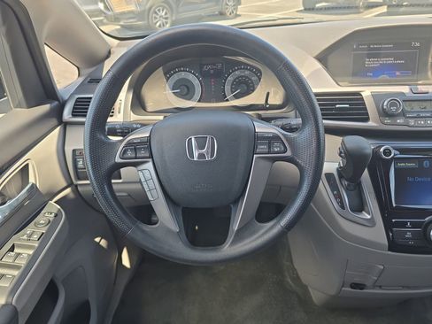Used 2016 Honda Odyssey EX image 8