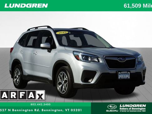 Used 2019 Subaru Forester Premium w/ All-Weather Package image 1