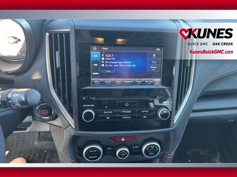 Used 2023 Subaru Crosstrek 2.0i Premium image 24