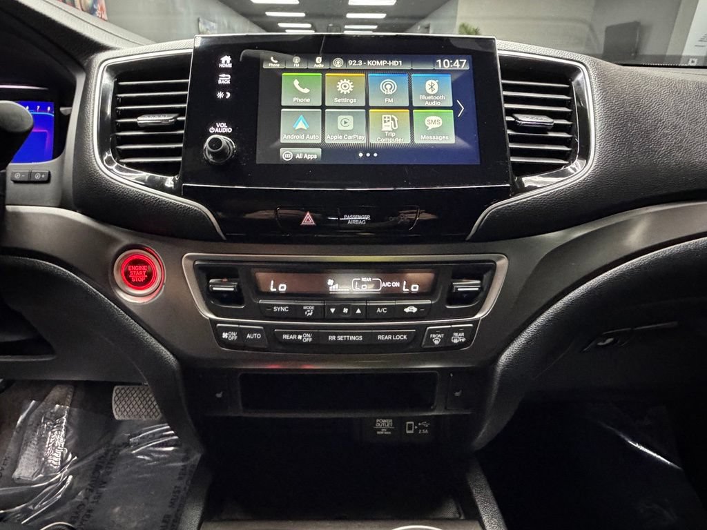 Used 2022 Honda Pilot Sport image 24
