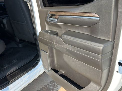 Used 2024 Chevrolet Silverado 1500 LT Trail Boss w/ Protection Package image 13