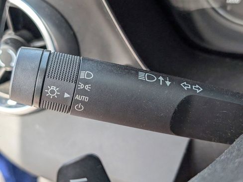 Used 2020 Chevrolet Camaro LT w/ Technology Package image 24