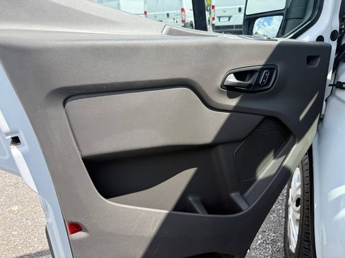 Used 2022 Ford Transit 250 Low Roof w/ Exterior Upgrade Package RWD image 29