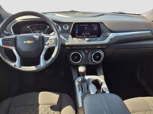 Used 2021 Chevrolet Blazer LT FWD image 12