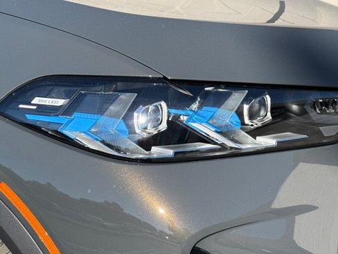 Used 2026 BMW X5 xDrive40i image 10