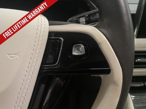 Used 2024 Lincoln Aviator Black Label w/ Jet Package AWD/4WD image 38