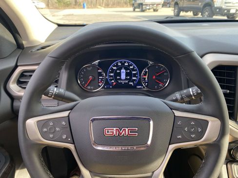Used 2023 GMC Acadia Denali w/ Denali Technology Package AWD/4WD image 30