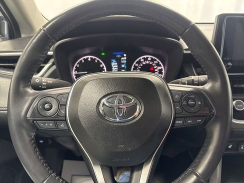 Used 2024 Toyota Corolla Cross LE image 16