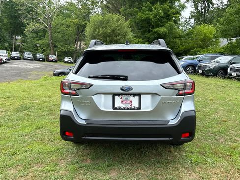 Certified 2024 Subaru Outback Premium AWD/4WD image 5