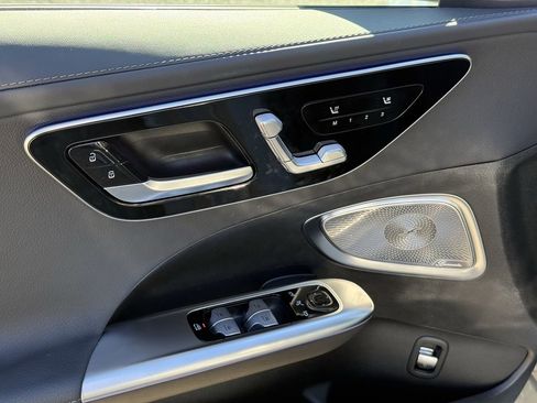 Certified 2025 Mercedes-Benz C 300 4MATIC Sedan image 18