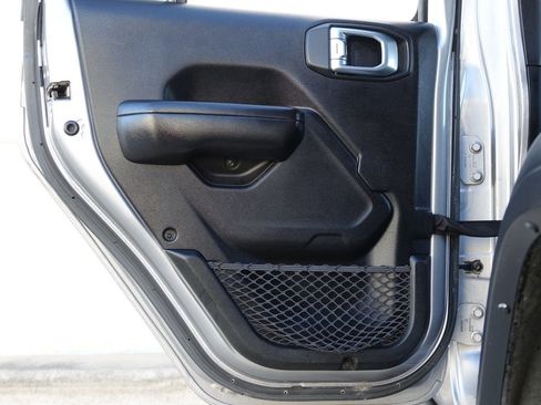 Used 2020 Jeep Wrangler Unlimited Sport image 36