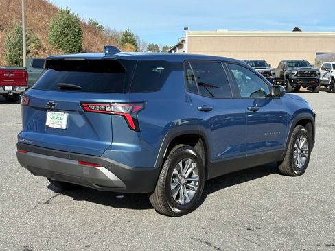 New 2026 Chevrolet Equinox LT image 18