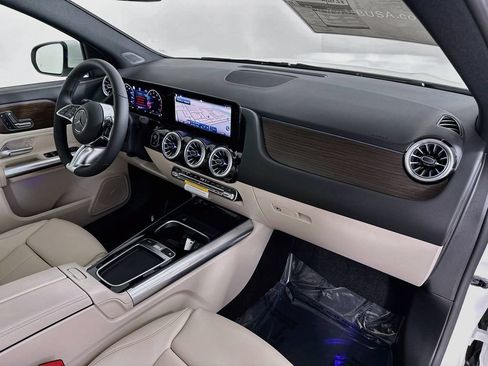 Certified 2026 Mercedes-Benz GLA 250 image 29
