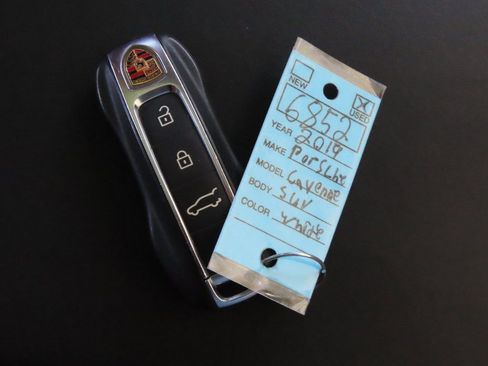 Used 2019 Porsche Cayenne image 21