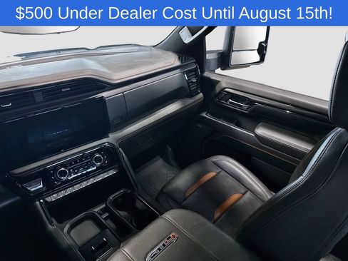 Used 2024 GMC Sierra 2500 AT4 w/ Technology Package AWD/4WD image 24
