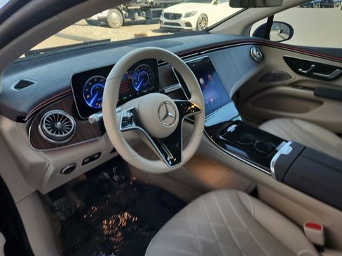 Used 2023 Mercedes-Benz EQS 450+ 4MATIC Sedan image 9