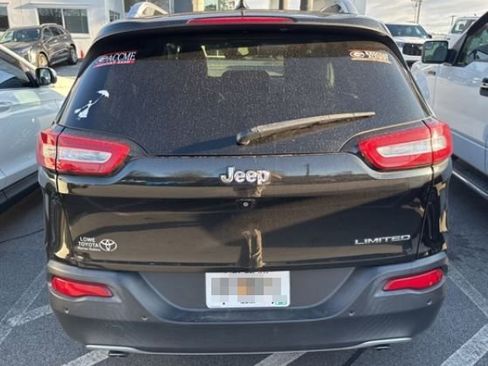 Used 2014 Jeep Cherokee Limited w/ Technology Group image 10