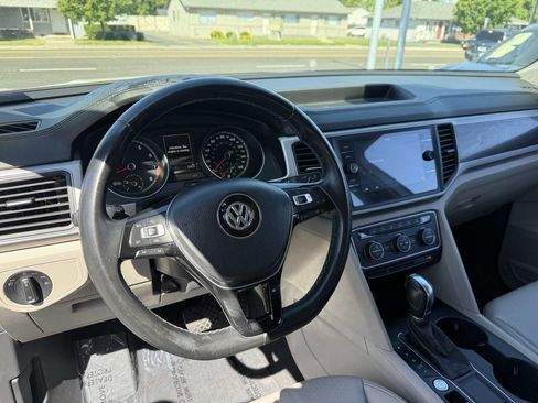 Used 2018 Volkswagen Atlas SE FWD image 13