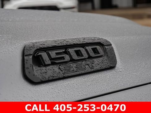 Used 2025 RAM 1500 Big Horn AWD/4WD image 10