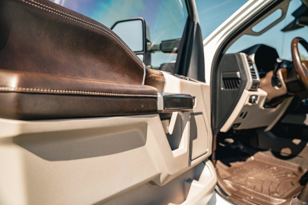 Used 2019 Ford F250 Limited w/ FX4 Off-Road Package AWD/4WD image 16