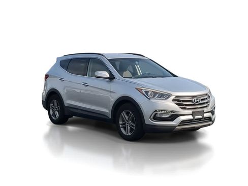 Used 2017 Hyundai Santa Fe Sport image 2